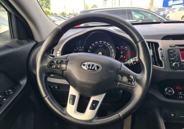 Kia Sportage cena 38499 przebieg: 227060, rok produkcji 2012 z Lwówek małe 596